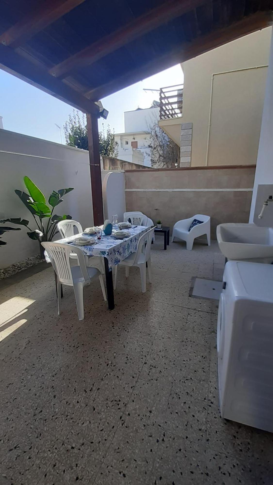 Aria Di Mare Mancaversa - Elegante Appartamento Marina di Mancaversa Ngoại thất bức ảnh